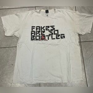 Nike air Jordan fakes are so bootleg vintage tshirt XXL authentic preowned